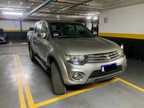 MITSUBISHI L200 TRITON 3.2 HPE 4X4 CD 16V TURBO INTERCOOLER DIESEL 4P MANUAL